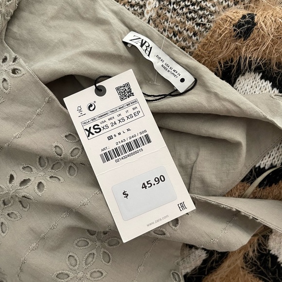 Zara BLOUSE WITH CUTWORK EMBROIDERY Cropped Green Eyelet New Tags XS - Picture 6 of 6